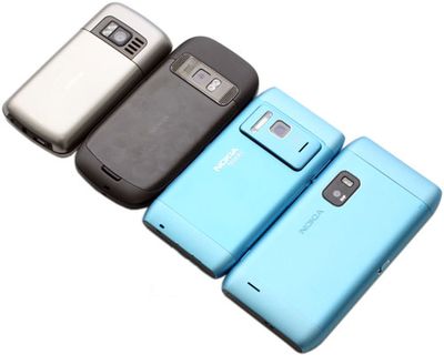 Nokia C6-01: первый взгляд